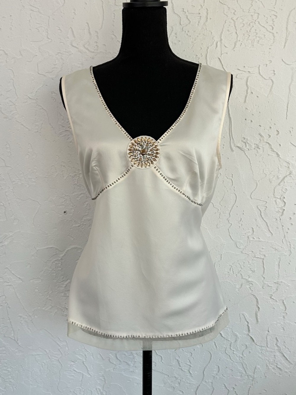 Vintage y2k White/Cream Satin V-neck Rhinestone Embellished Tank Top Size Large